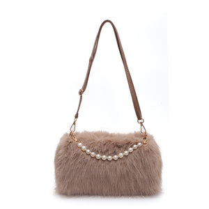 Winter   Chain pearls   Bag